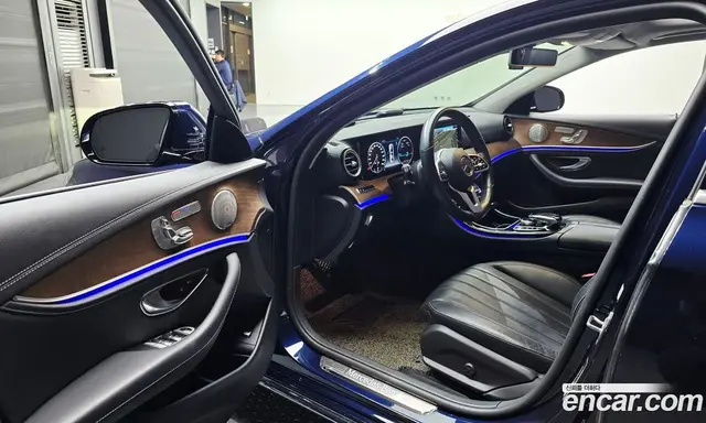 Mercedes-Benz E-Class 2019 2.0 АКПП, миниатюра 10