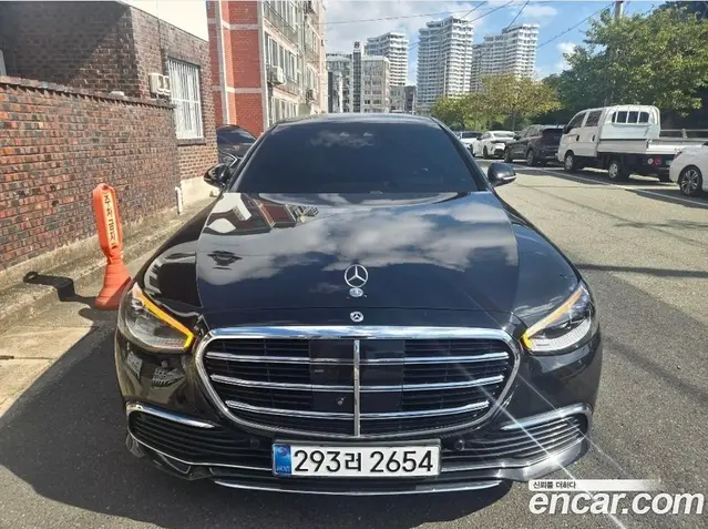 Mercedes-Benz S-Class, 2023, 199 330 км