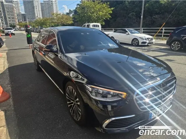 Mercedes-Benz S-Class 2023 3.0 АКПП, миниатюра 2