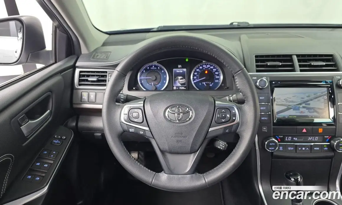 Toyota Camry 2016 2.5 АКПП, фото 13 Toyota Camry 2016 2.5 АКПП, фото 13