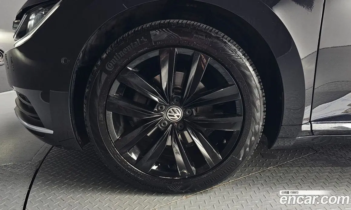 Volkswagen Arteon 2019 2.0 АКПП, фото 4