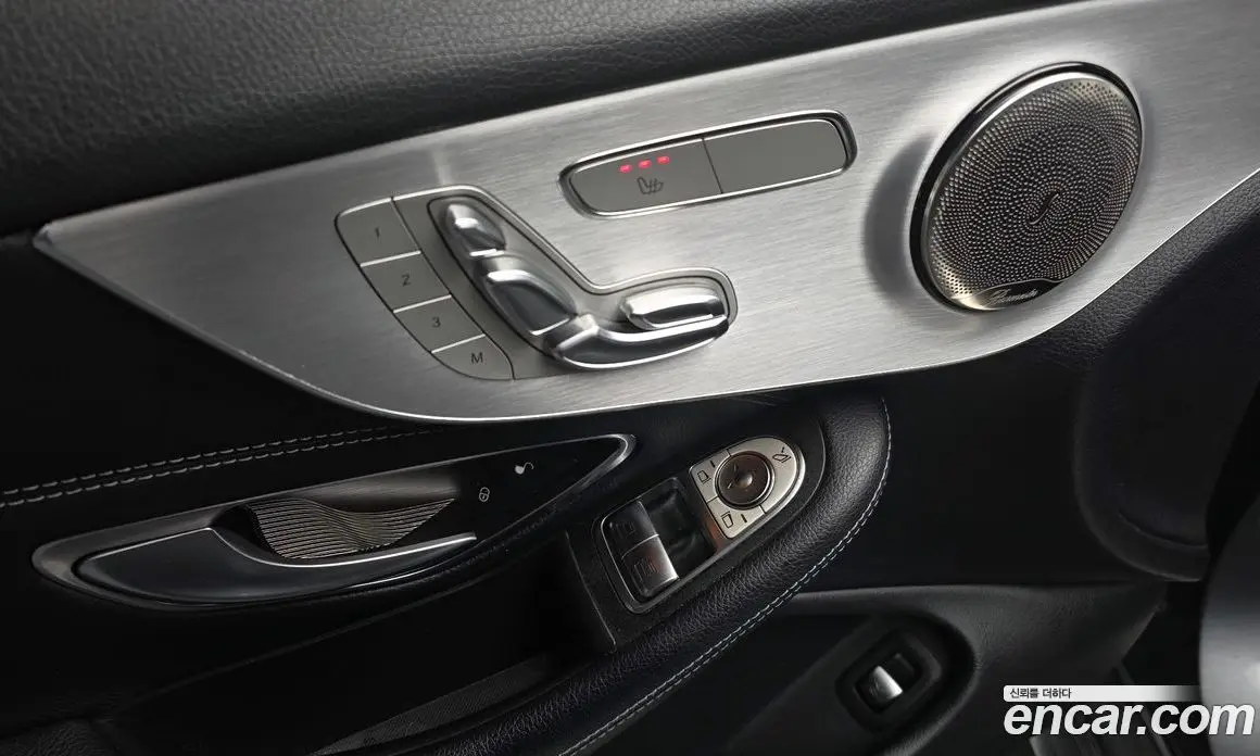 Mercedes-Benz C-Class 2016 2.0 АКПП, фото 19 Mercedes-Benz C-Class 2016 2.0 АКПП, фото 19
