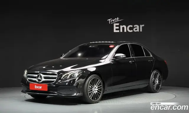 Mercedes-Benz E-Class, 2018, 168 950 км