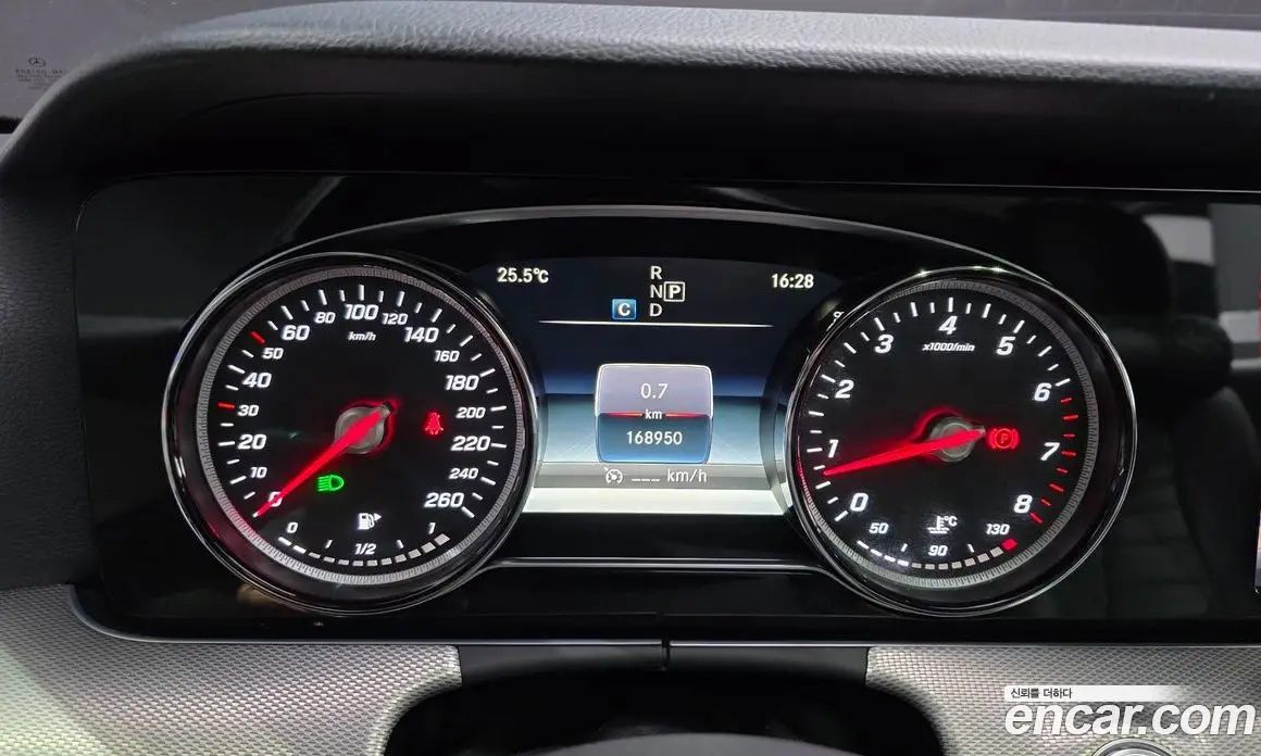 Mercedes-Benz E-Class 2018 2.0 АКПП, фото 8
