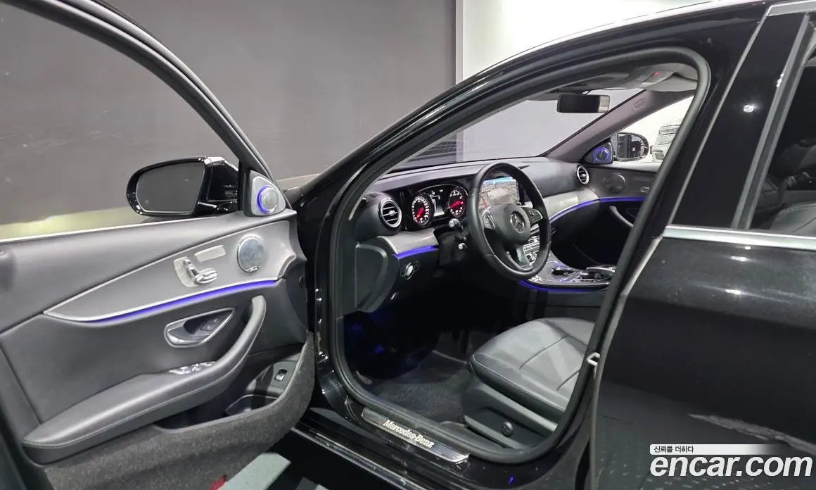 Mercedes-Benz E-Class 2018 2.0 АКПП, фото 10