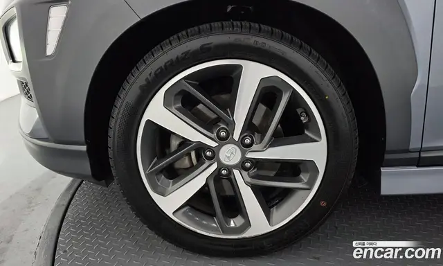 Hyundai Kona 2017 1.6 АКПП, миниатюра 5 Hyundai Kona 2017 1.6 АКПП, миниатюра 5