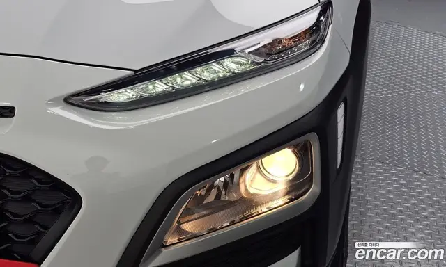 Hyundai Kona 2018 1.6 АКПП, миниатюра 7