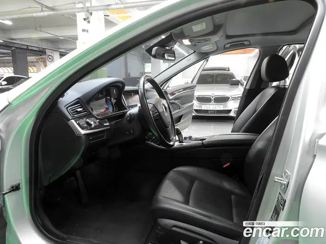 BMW 5 серия 2015 2.0 АКПП, миниатюра 10 BMW 5 серия 2015 2.0 АКПП, миниатюра 10