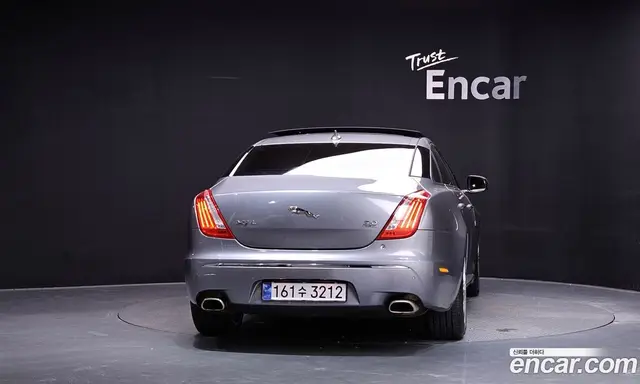 Jaguar XJ 2015 3.0 АКПП, миниатюра 3