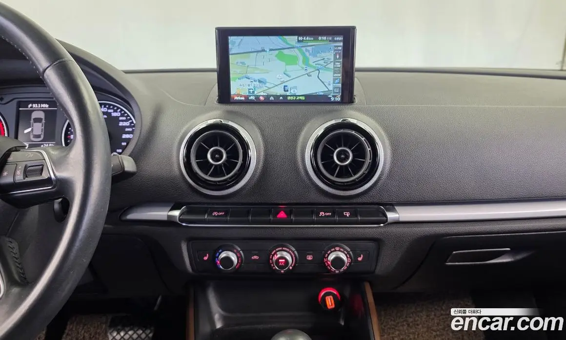 Audi A3 2015 1.6 АКПП, фото 14