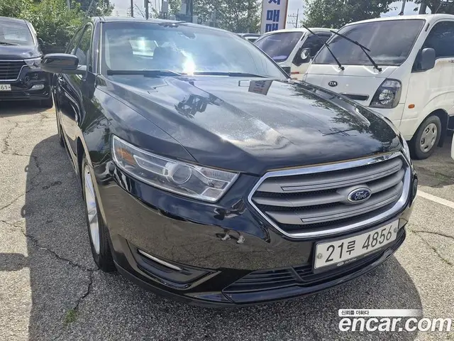 Ford Taurus, 2015, 95 500 км