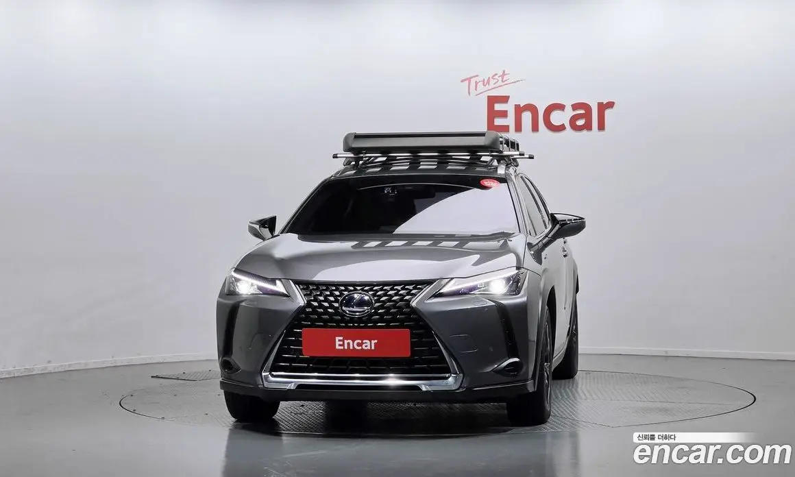 Lexus UX 2021 2.0 АКПП, фото 3 Lexus UX 2021 2.0 АКПП, фото 3