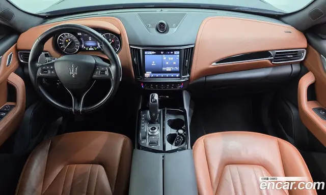 Maserati Levante 2021 2.0 АКПП, миниатюра 7 Maserati Levante 2021 2.0 АКПП, миниатюра 7