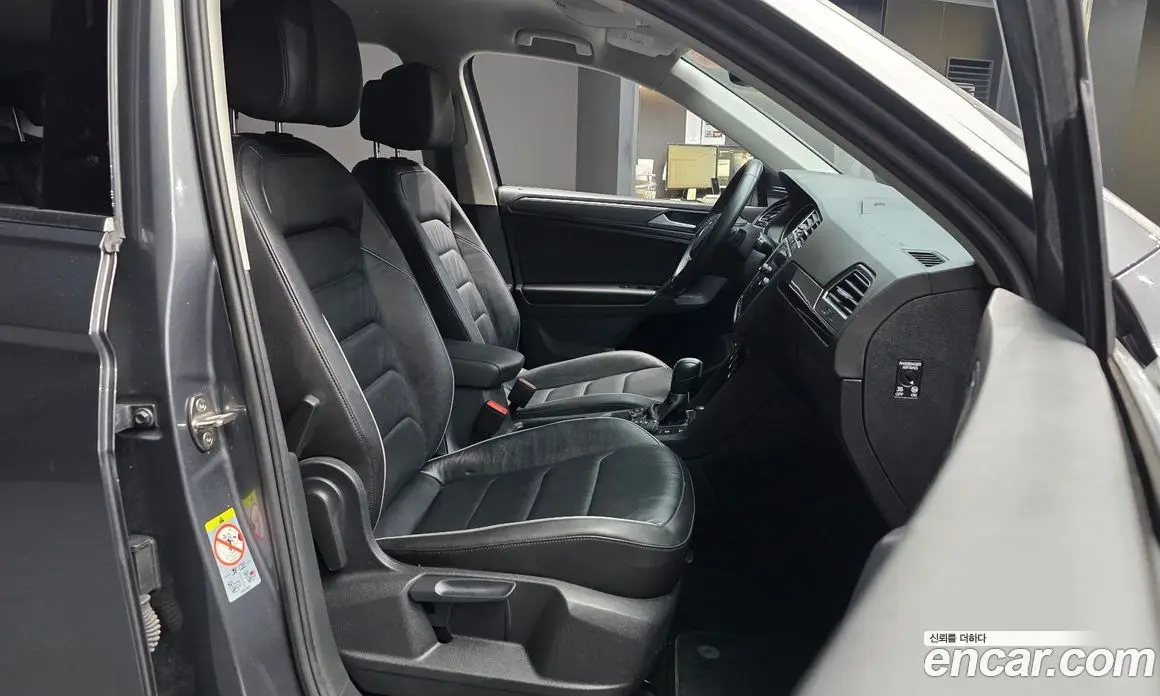 Volkswagen Tiguan 2020 2.0 АКПП, фото 16