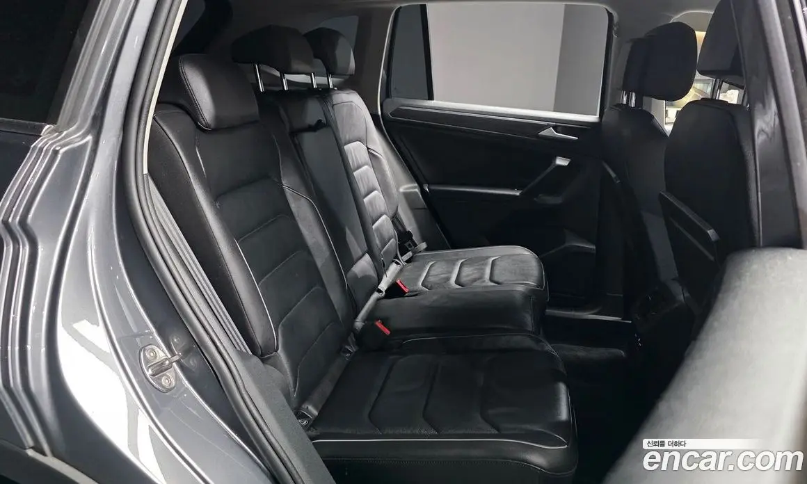 Volkswagen Tiguan 2020 2.0 АКПП, фото 17