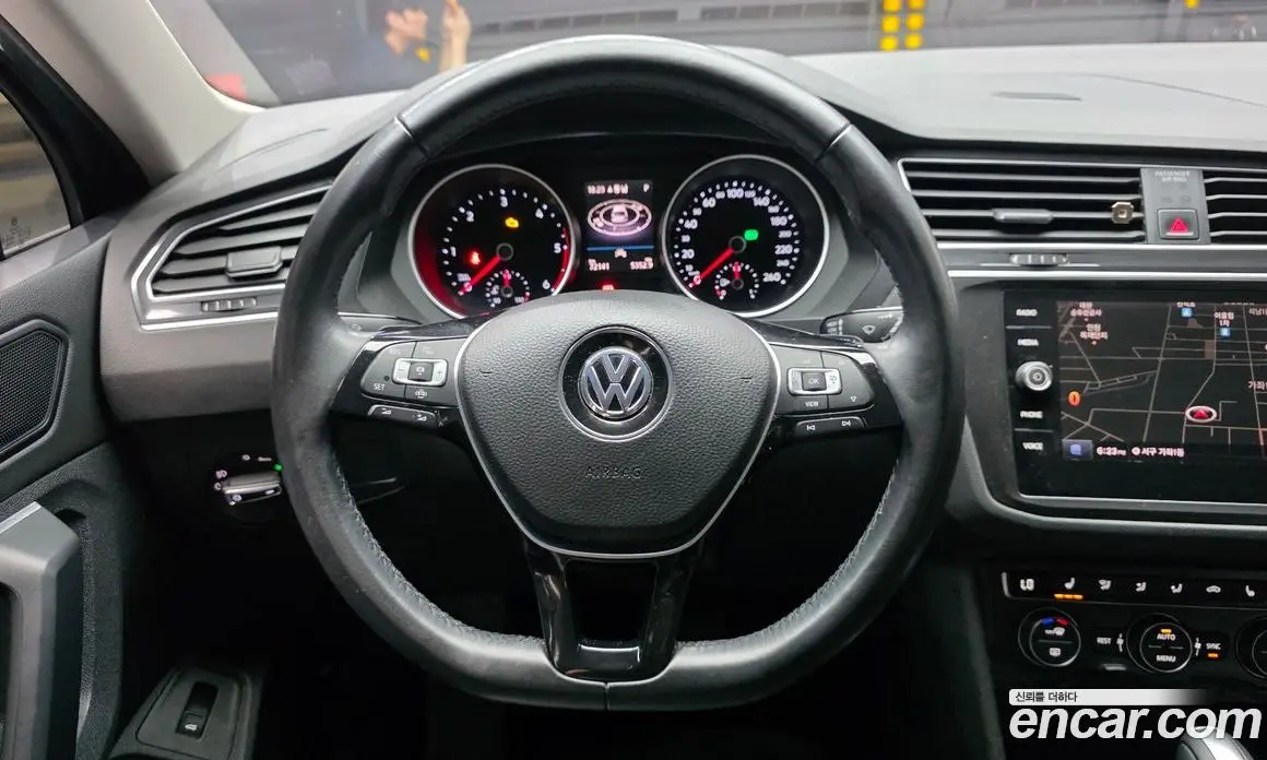 Volkswagen Tiguan 2020 2.0 АКПП, фото 18