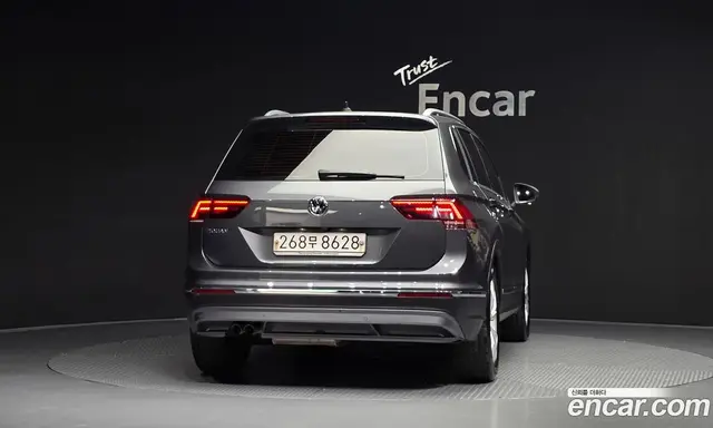 Volkswagen Tiguan 2020 2.0 АКПП, миниатюра 3