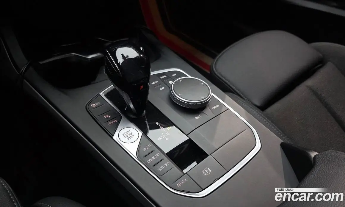BMW 1 серия 2020 2.0 АКПП, фото 12 BMW 1 серия 2020 2.0 АКПП, фото 12