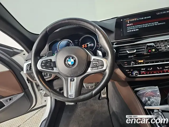 BMW 5 серия 2018 2.0 АКПП, миниатюра 9 BMW 5 серия 2018 2.0 АКПП, миниатюра 9