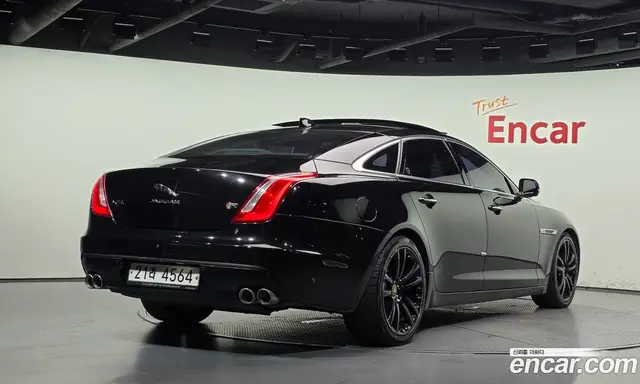 Jaguar XJ 2016 3.0 АКПП, миниатюра 2