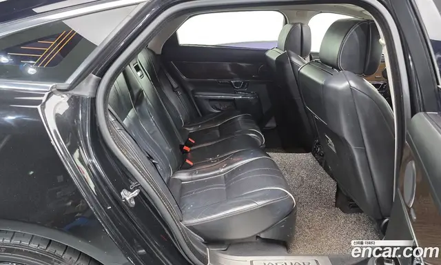 Jaguar XJ 2016 3.0 АКПП, миниатюра 12