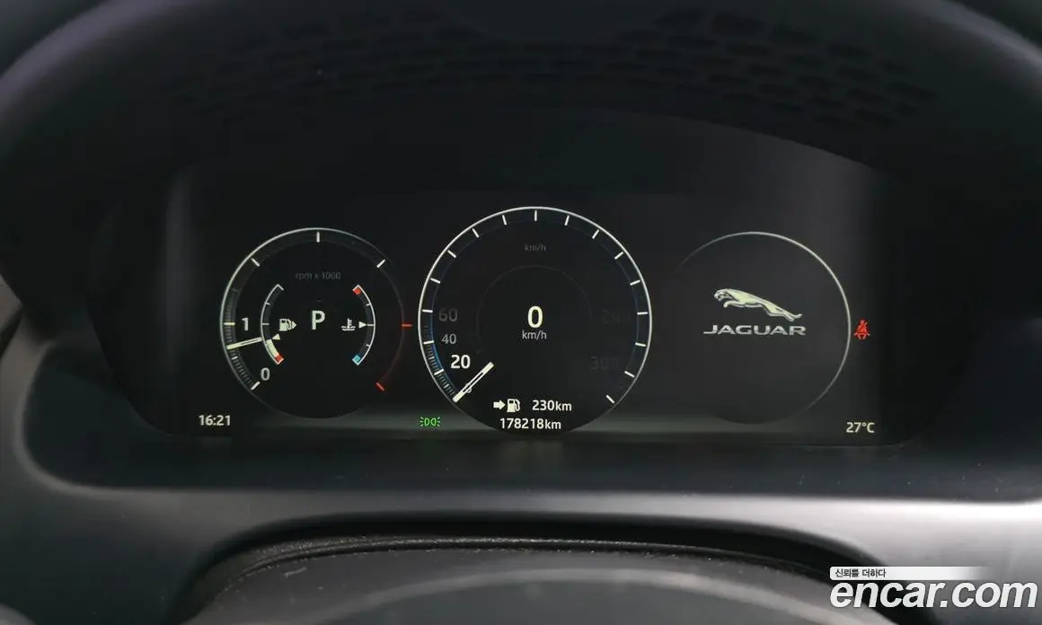 Jaguar XJ 2016 3.0 АКПП, фото 8