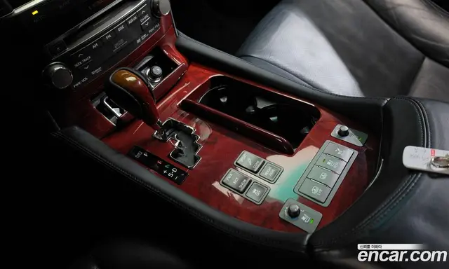 Lexus LS 2010 4.6 АКПП, миниатюра 9 Lexus LS 2010 4.6 АКПП, миниатюра 9