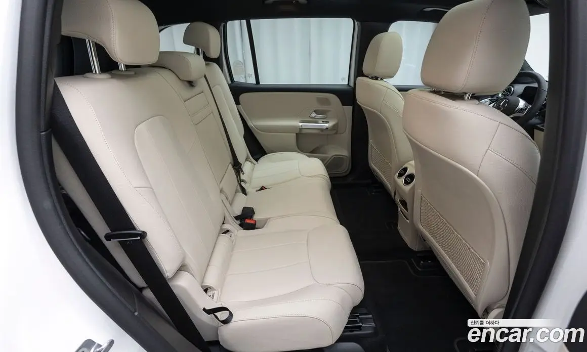 Mercedes-Benz EQB 2025 0.3 АКПП, фото 17