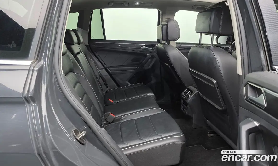 Volkswagen Tiguan 2018 2.0 АКПП, фото 12 Volkswagen Tiguan 2018 2.0 АКПП, фото 12