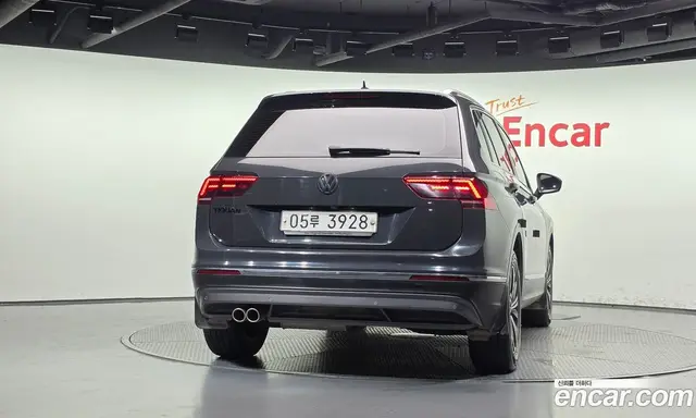 Volkswagen Tiguan 2018 2.0 АКПП, миниатюра 4 Volkswagen Tiguan 2018 2.0 АКПП, миниатюра 4