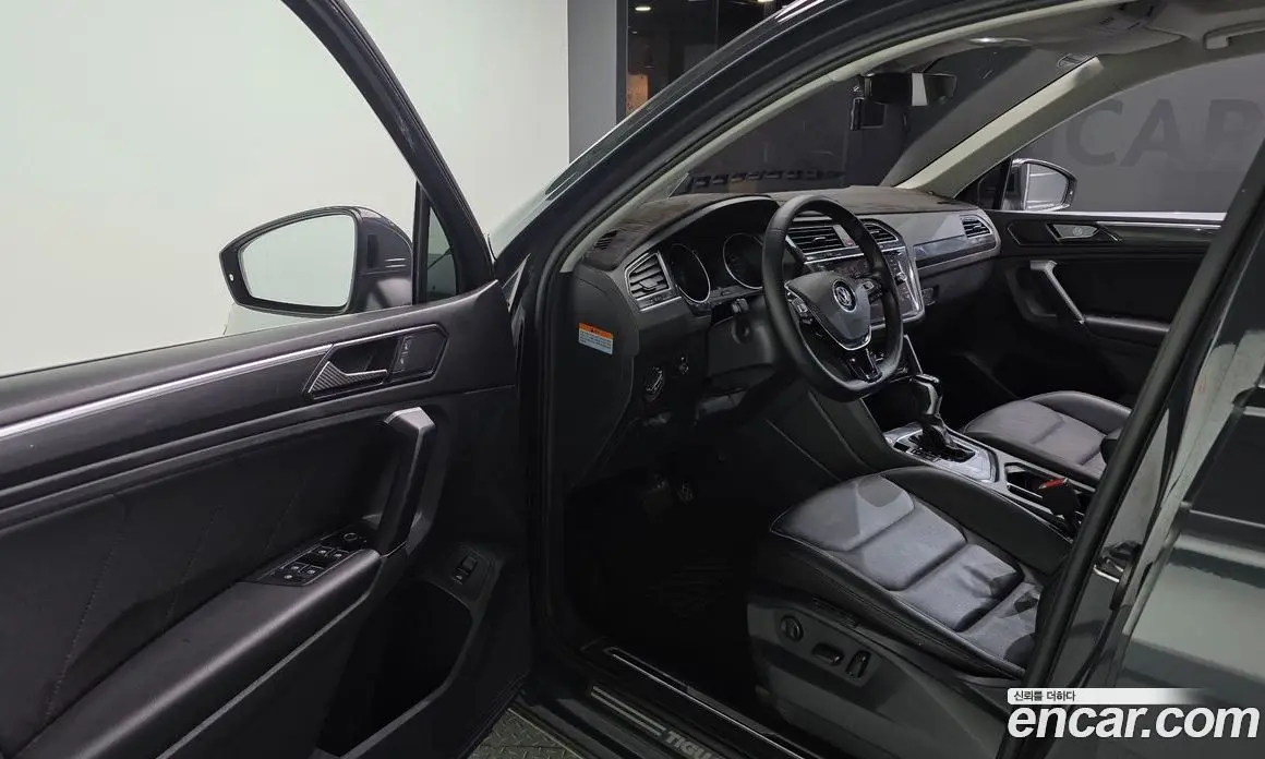 Volkswagen Tiguan 2018 2.0 АКПП, фото 10 Volkswagen Tiguan 2018 2.0 АКПП, фото 10