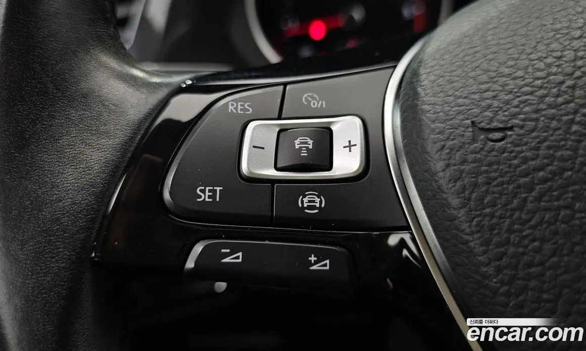 Volkswagen Tiguan 2020 2.0 АКПП, фото 19