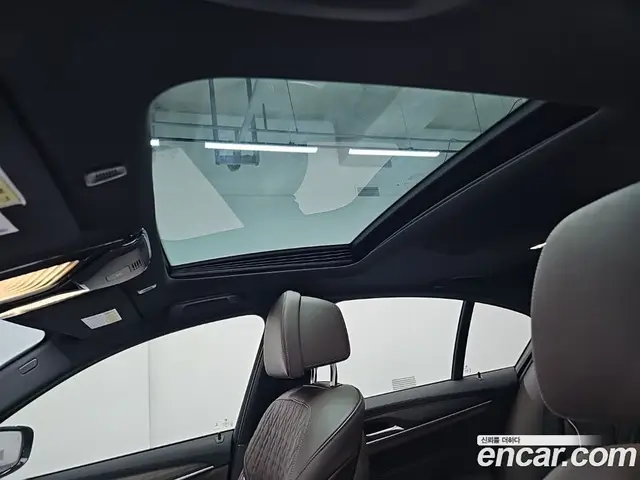 BMW 5 серия 2017 2.0 АКПП, миниатюра 6 BMW 5 серия 2017 2.0 АКПП, миниатюра 6