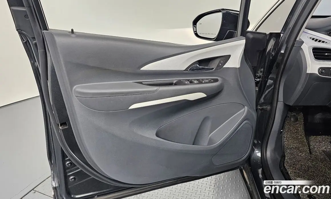 Chevrolet Bolt EV 2018 0.2 АКПП, фото 13