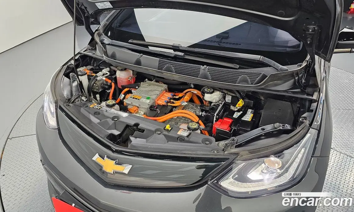 Chevrolet Bolt EV 2018 0.2 АКПП, фото 5
