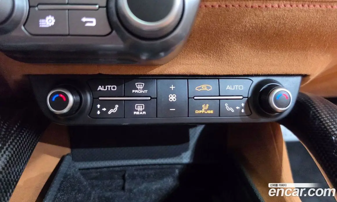 Ferrari GTC4 Lusso 2019 3.9 АКПП, фото 17