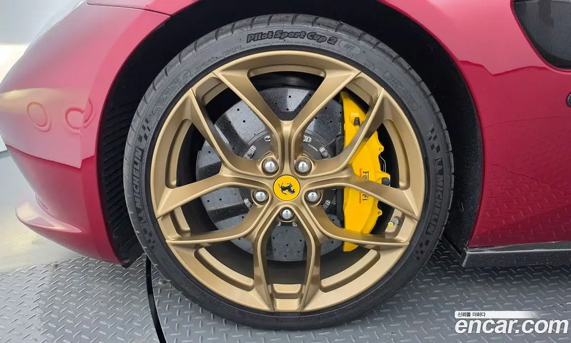 Ferrari GTC4 Lusso 2019 3.9 АКПП, фото 4