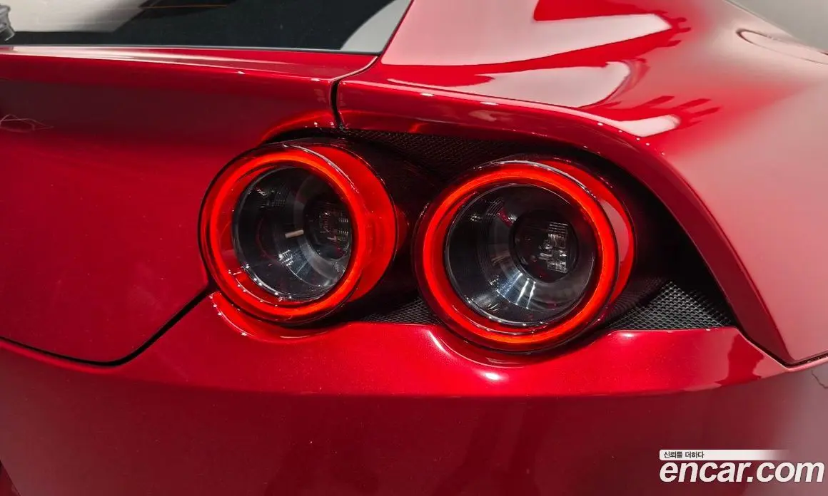 Ferrari GTC4 Lusso 2019 3.9 АКПП, фото 8