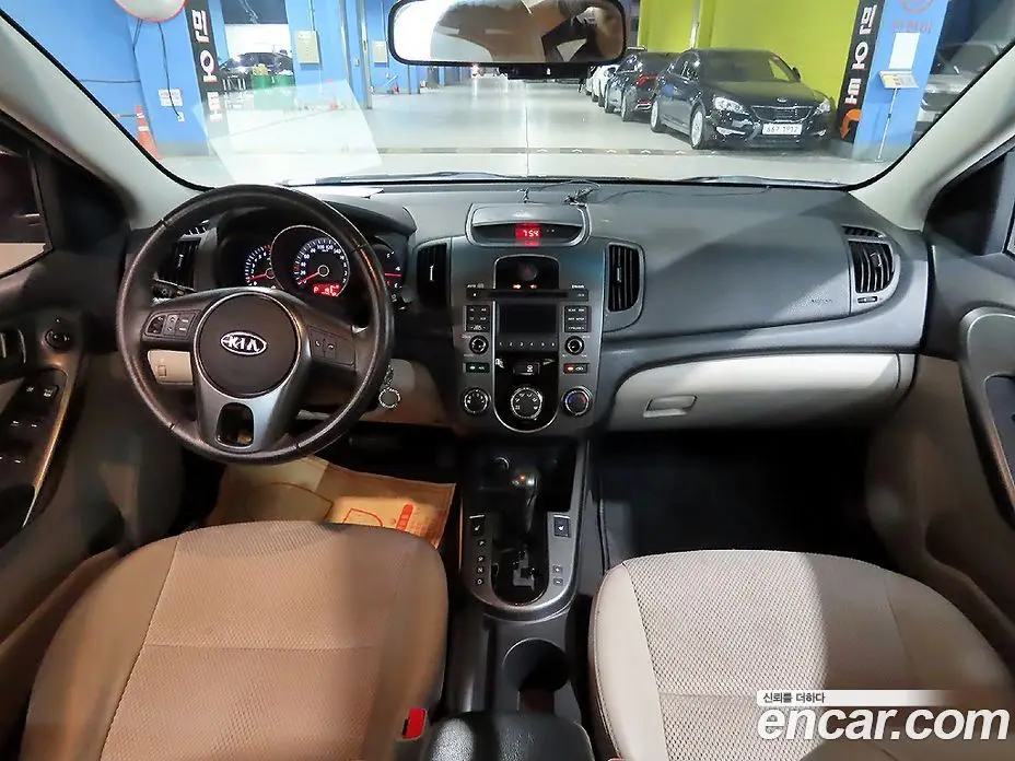 Kia Porte 2010 1.6 АКПП, фото 5