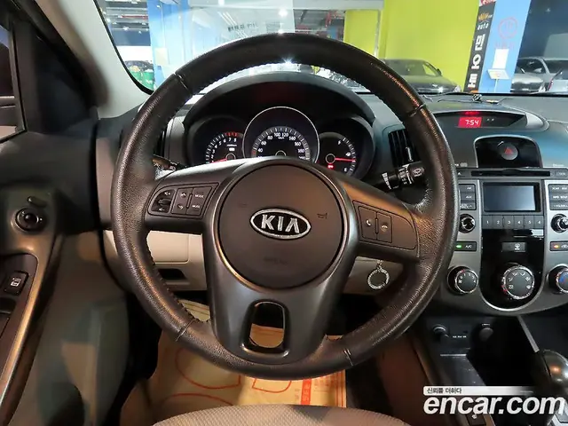 Kia Porte 2010 1.6 АКПП, миниатюра 10