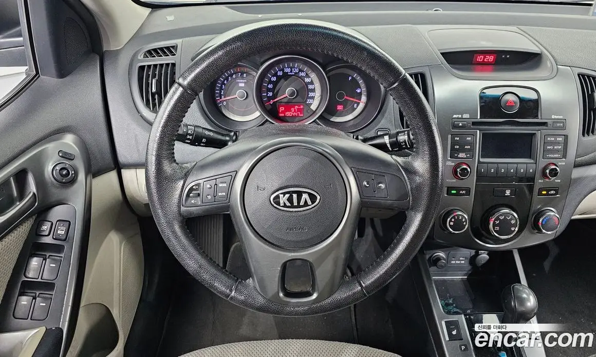 Kia Porte 2010 1.6 АКПП, фото 13