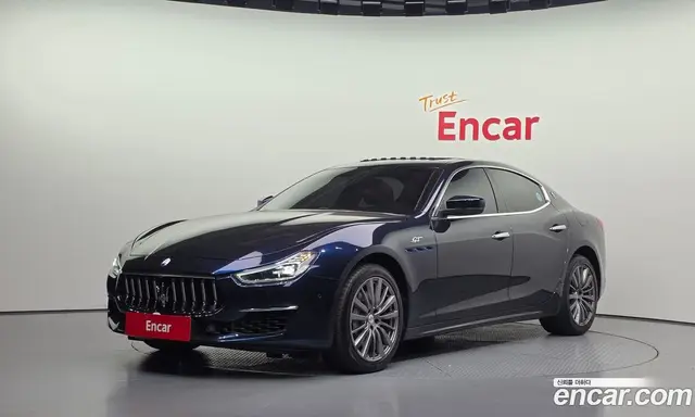 Maserati Ghibli, 2022, 8 374 км