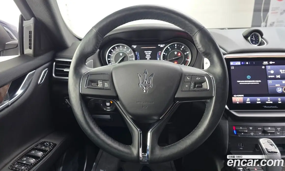 Maserati Ghibli 2022 2.0 АКПП, фото 14 Maserati Ghibli 2022 2.0 АКПП, фото 14