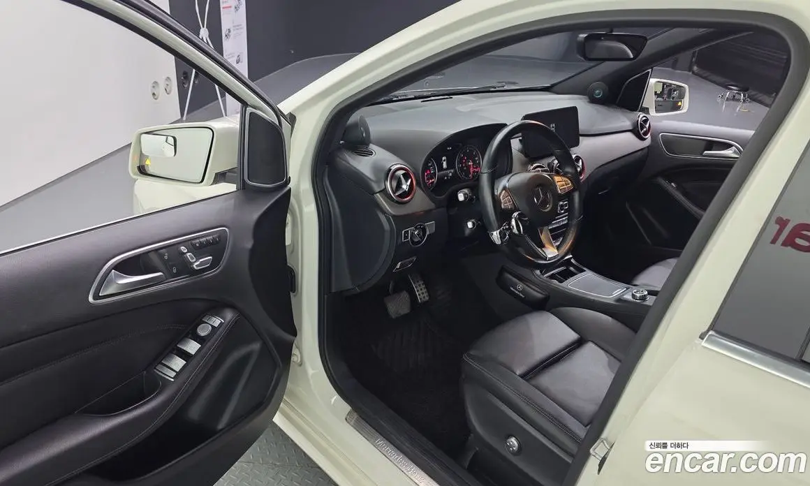 Mercedes-Benz B-Class 2017 2.1 АКПП, фото 10