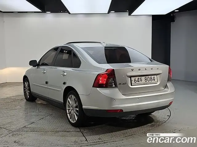 Volvo S40 2009 2.4 АКПП, миниатюра 3