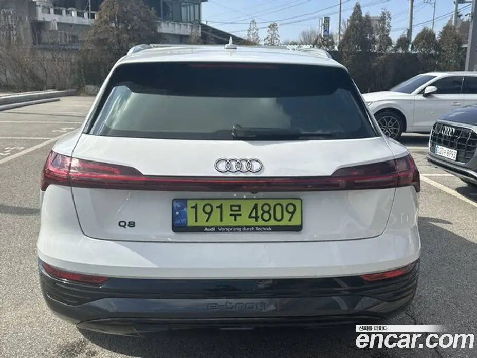 Audi Q8 e-tron 2024 АКПП, фото 4