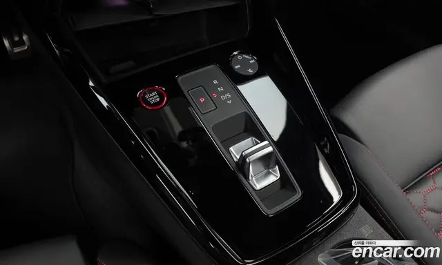 Audi RS3 2023 2.5 АКПП, миниатюра 12