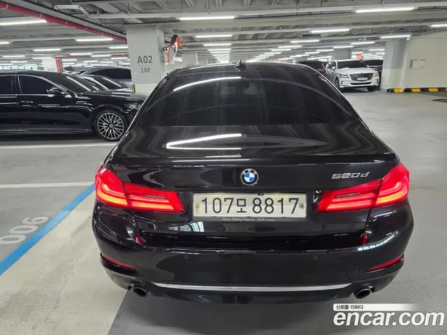 BMW 5 серия 2018 2.0 АКПП, миниатюра 4 BMW 5 серия 2018 2.0 АКПП, миниатюра 4