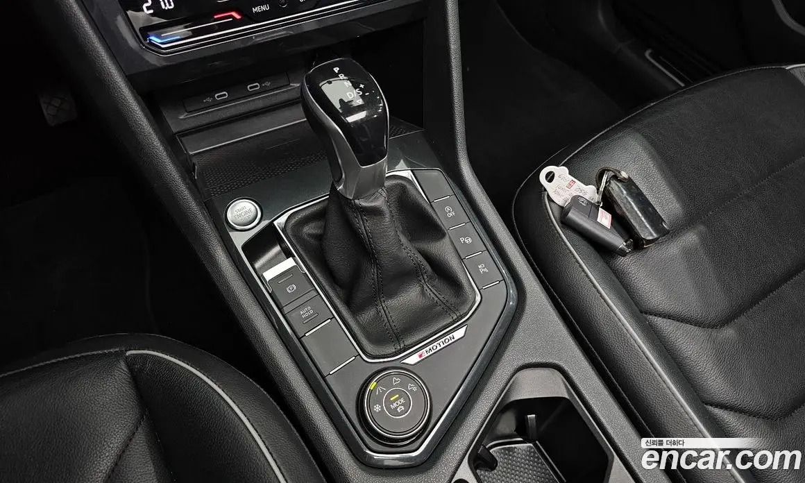 Volkswagen Tiguan 2021 2.0 АКПП, фото 12