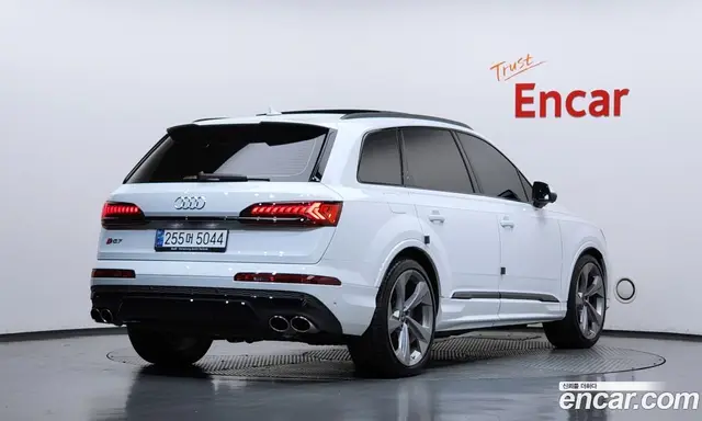 Audi SQ7 2023 4.0 АКПП, миниатюра 2
